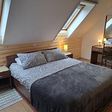 Apartment Erika Фужине Екстер'єр фото